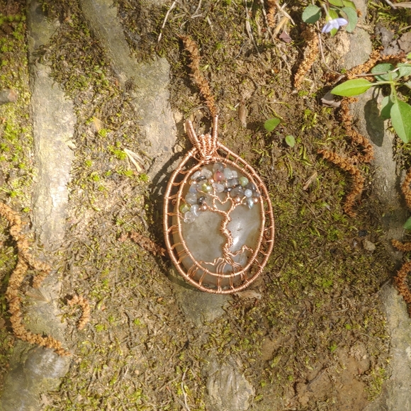 Serpentine tree of life pendant - Picture 11 of 13